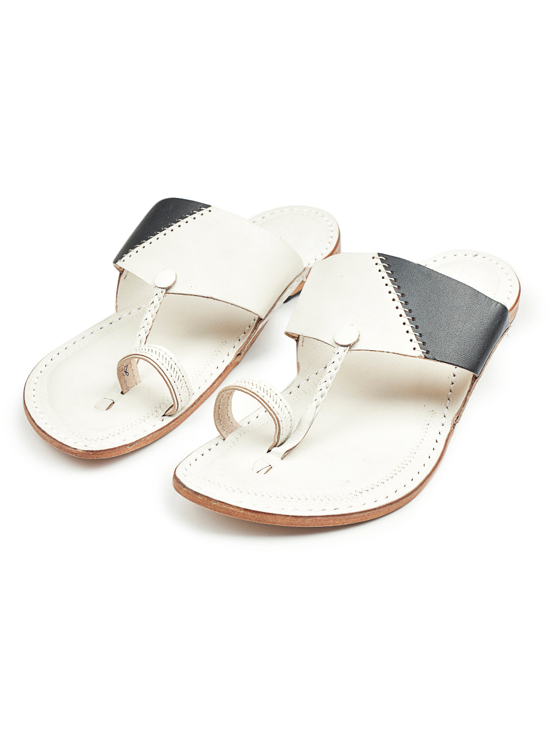 Cross chappals online