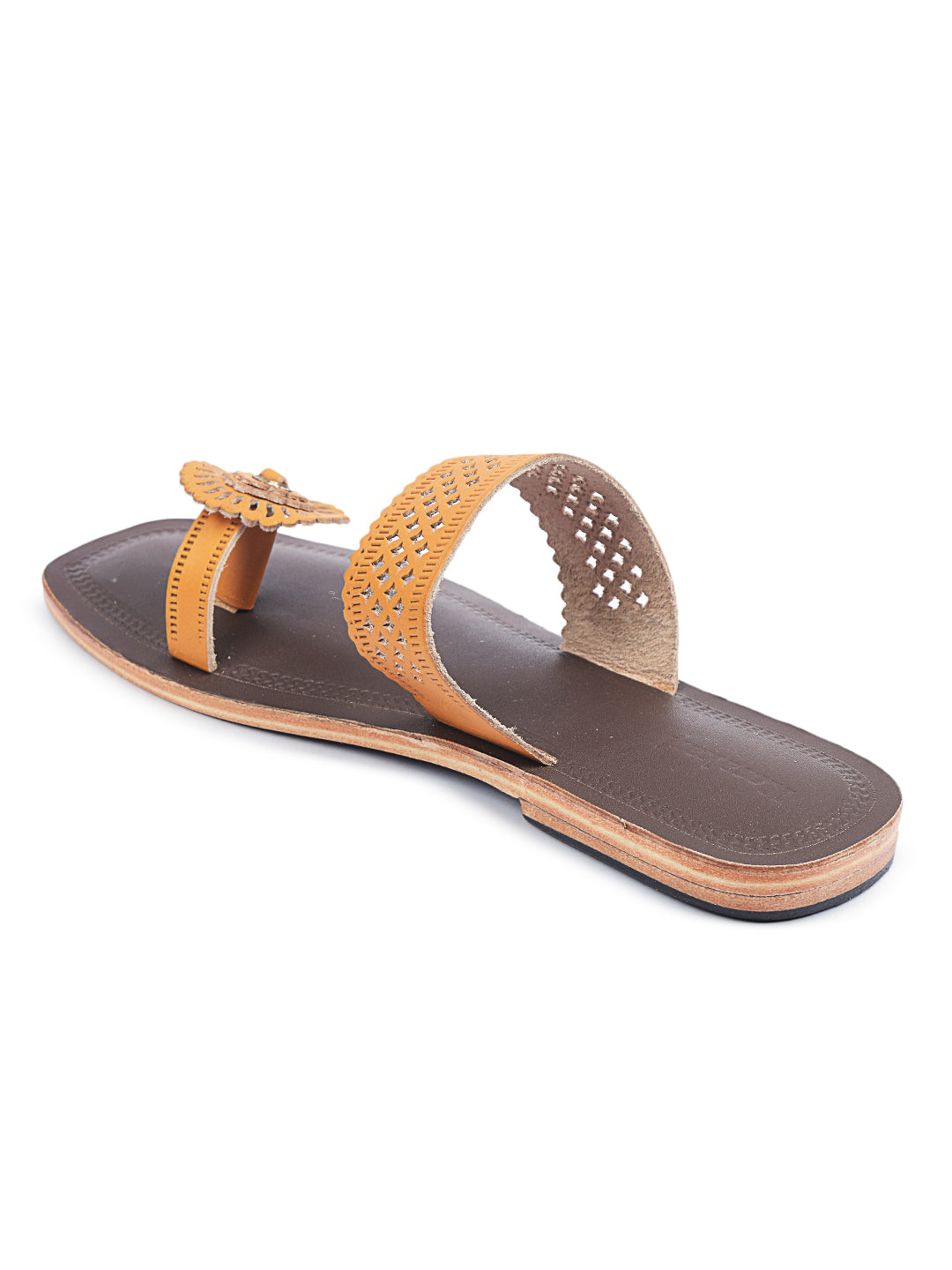 Stylish Toes Kolhapuri chappal for women