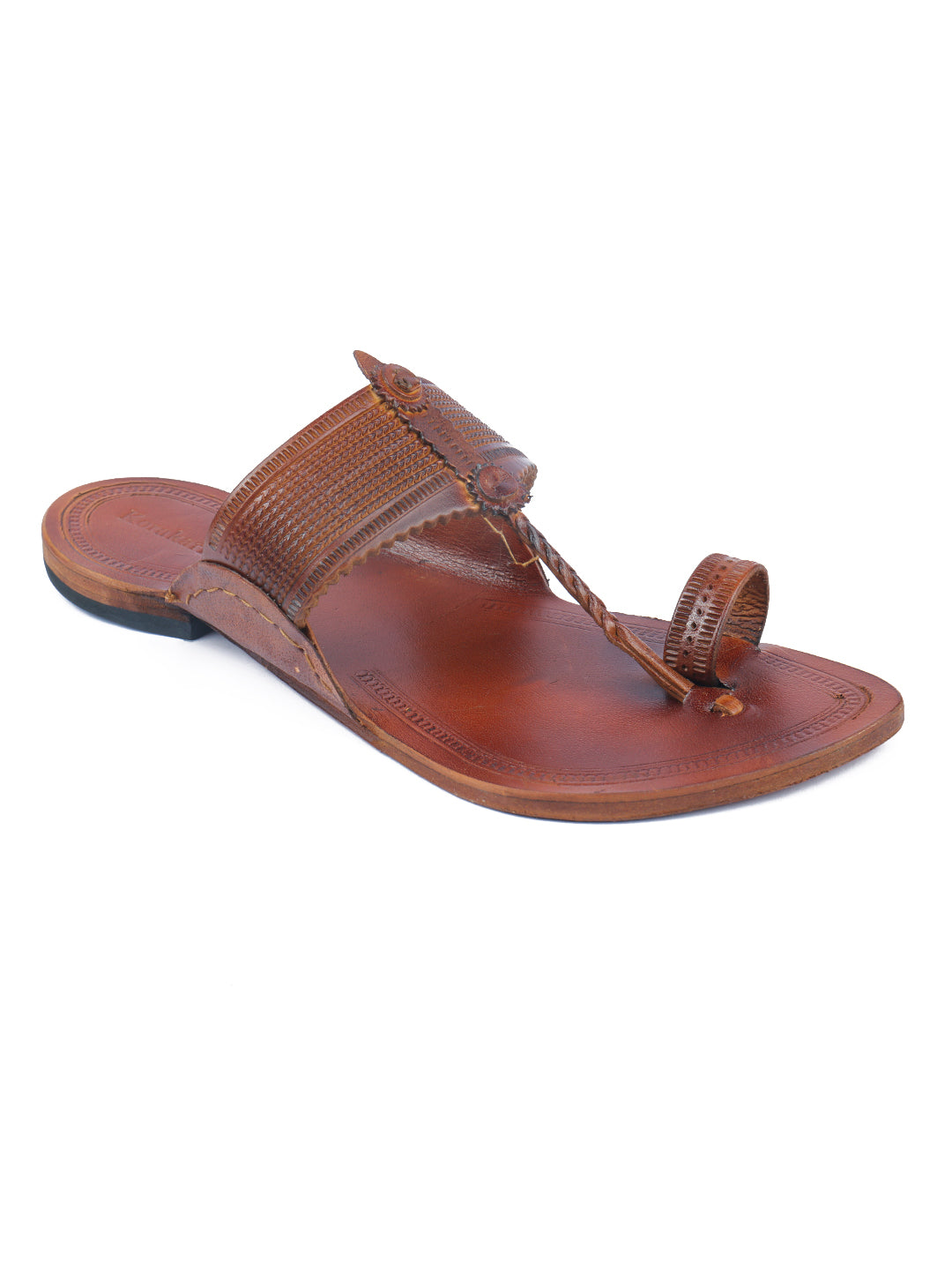 Gents best sale kolhapuri chappal